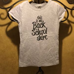 ⭐️Girls sized 10/12 gray tee